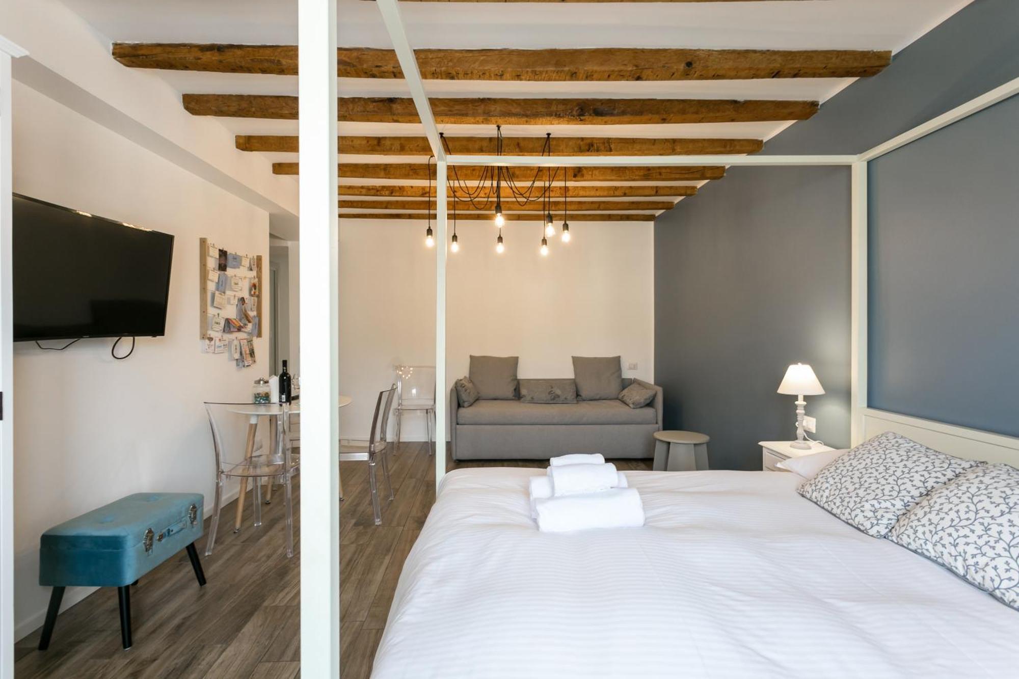 Navigli - Vigevano 45 & Casale 3A Studios Milán Pokoj fotografie