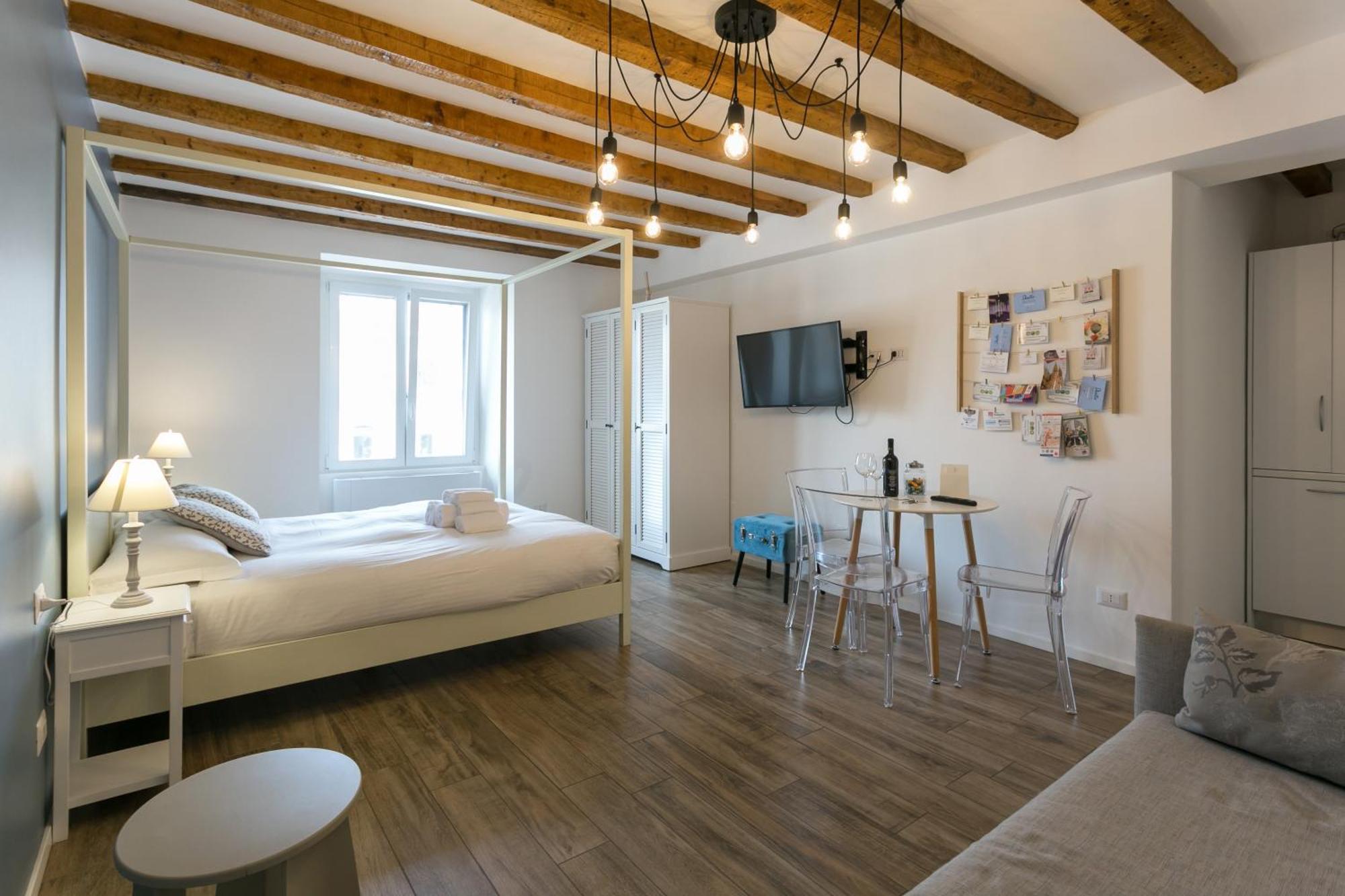 Navigli - Vigevano 45 & Casale 3A Studios Milán Pokoj fotografie